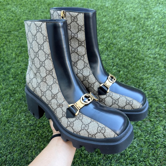 Gucci Women's Black and Tan Boots - Picture 2 of 16